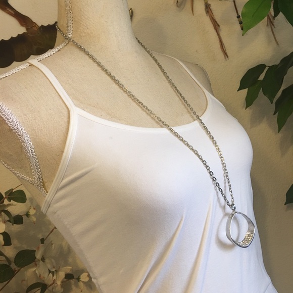 Silver rhinestone shadow box pendant on chain - Picture 2 of 8